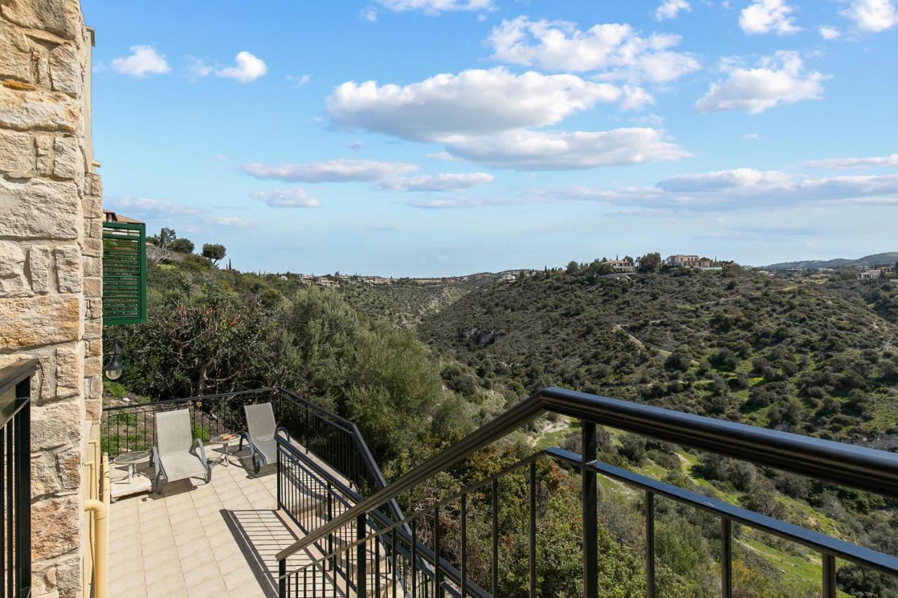 2 Bedroom Apartment Avdimou With Stunning Sea Views, Aphrodite Hills Resort Kouklia Exterior foto